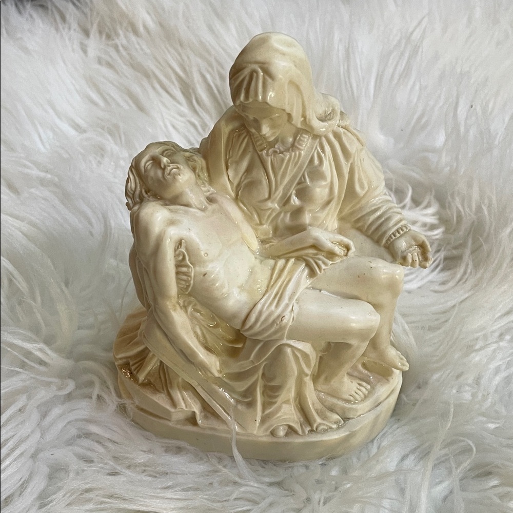 Elegant Cream Religious piece 6” made in Italy